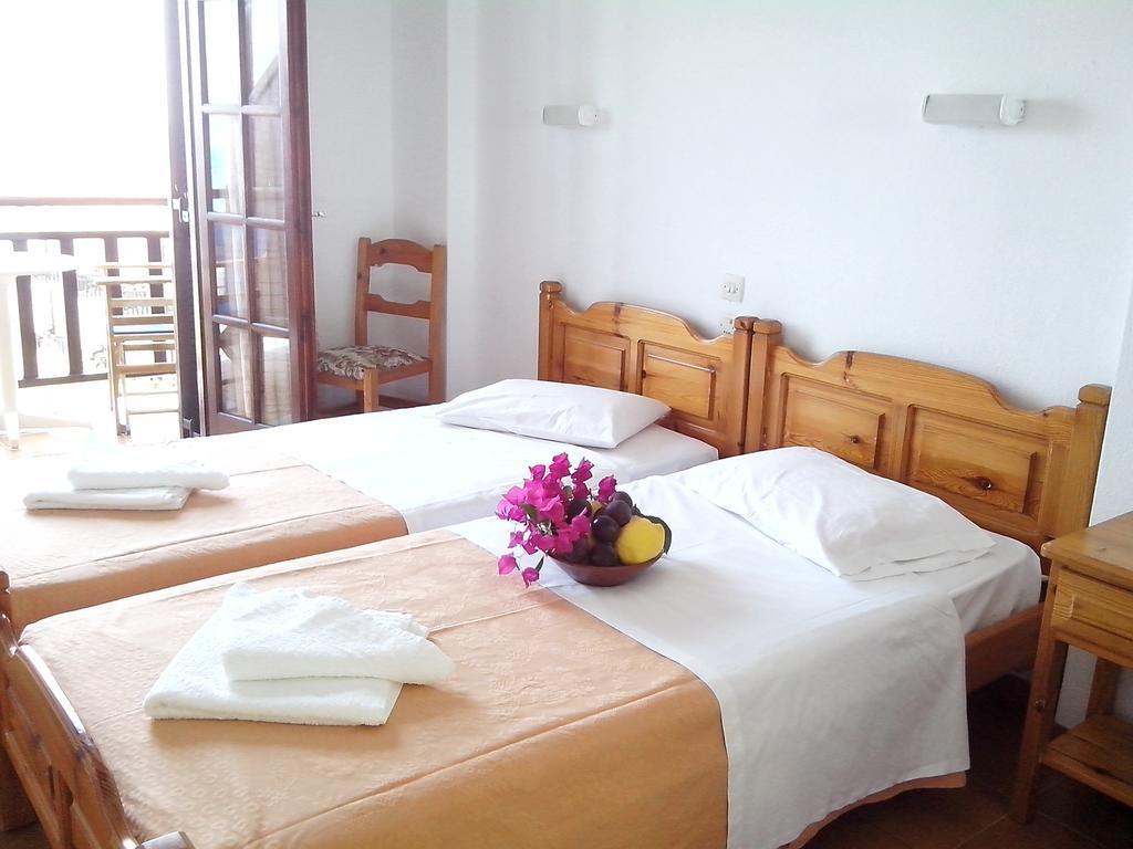 Hotel Erato Chorefton Chambre photo