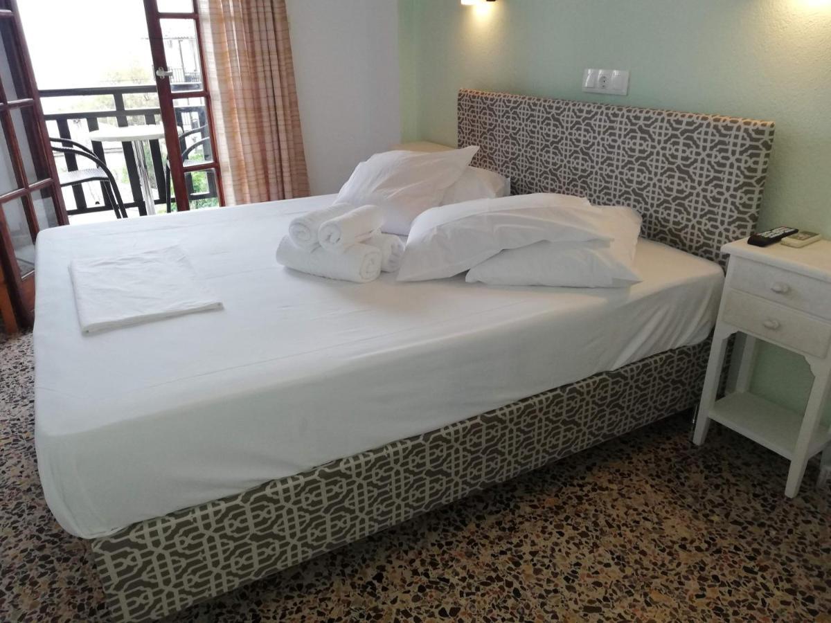 Hotel Erato Chorefton Extérieur photo