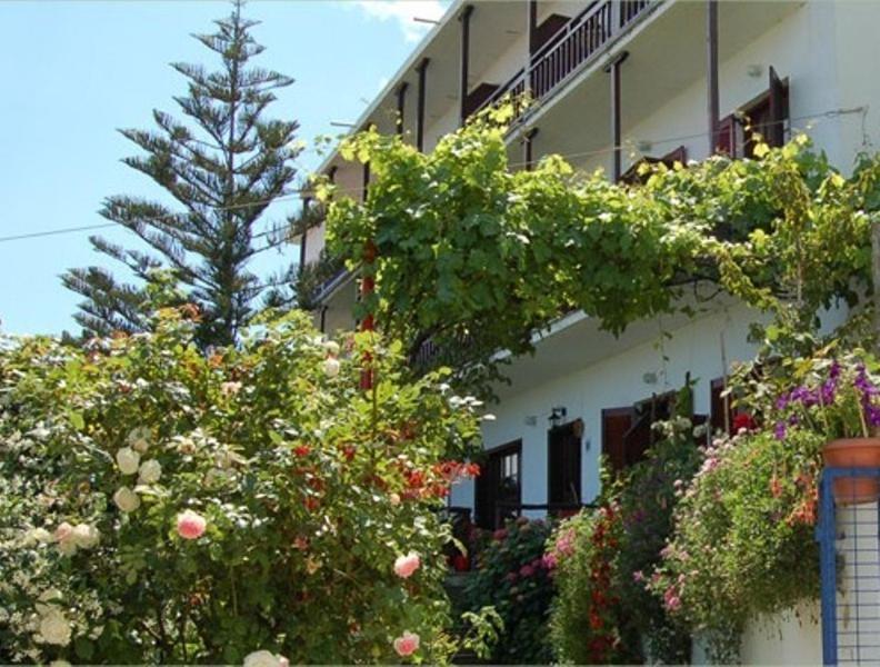Hotel Erato Chorefton Extérieur photo