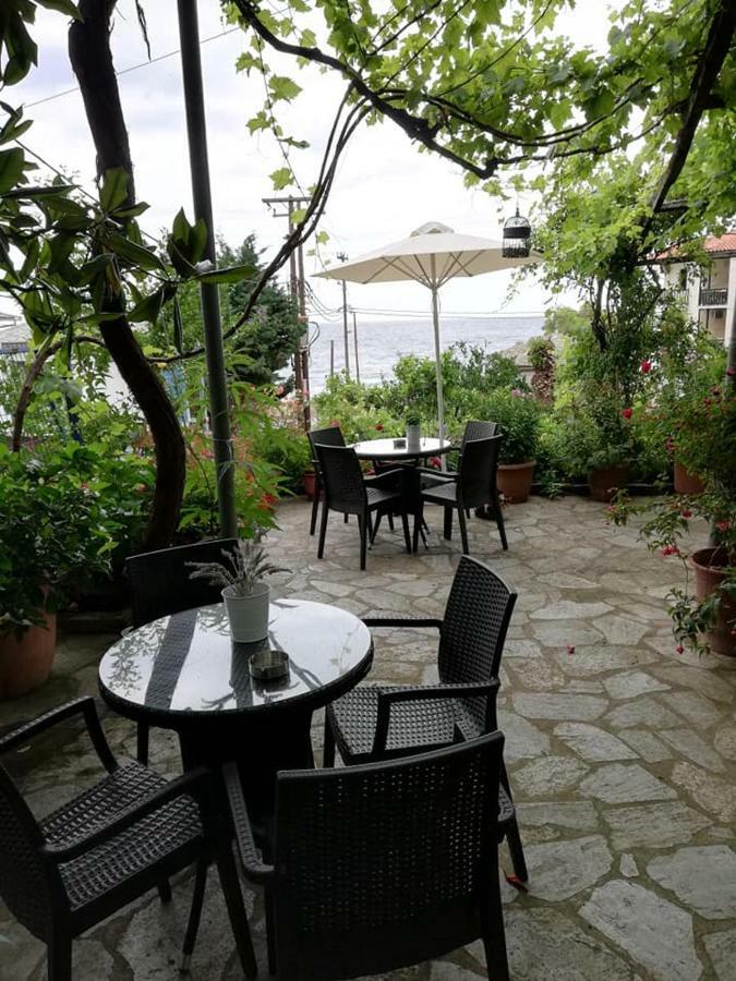 Hotel Erato Chorefton Extérieur photo
